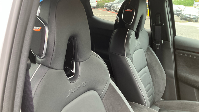 Nissan Juke 1.0 DiG-T Tekna+ 5dr Petrol Hatchback